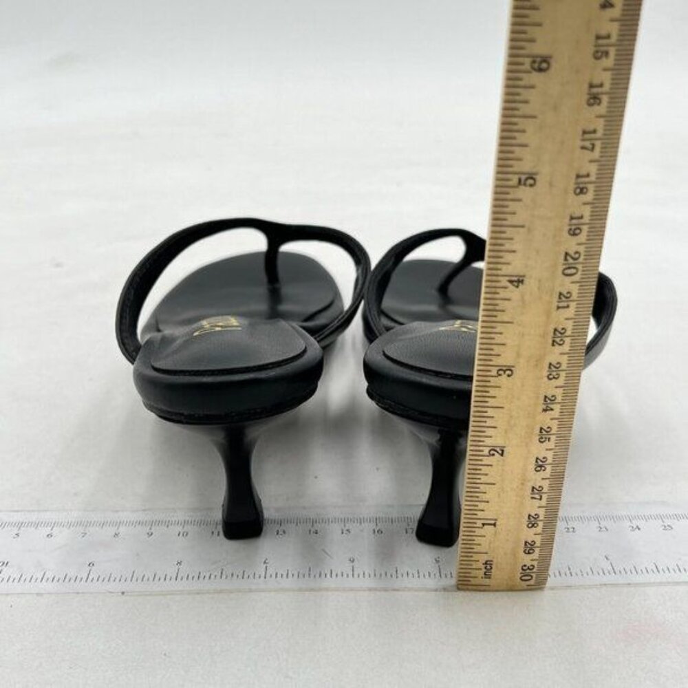 Pazzion Black Leather Kitten Heel Thong Sandals - Picture 4 of 7